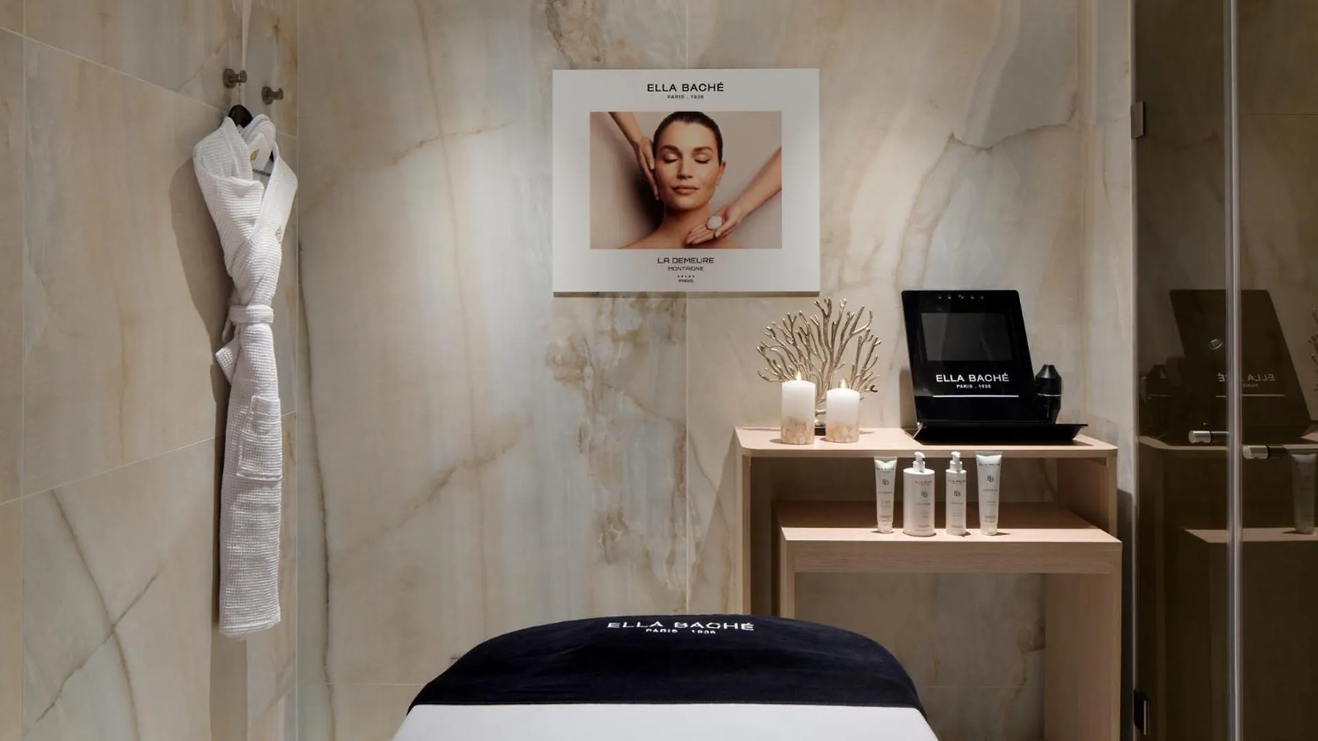 La Demeure Montaigne Hotel Paris 5*,  France