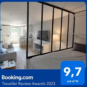 charmant-studio-sur-cour-a-saint-rambert-lyon-9e.hotels-rhonealpes.com/