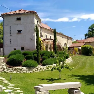 Auvergnat'home Vakantiehuis Chaptuzat