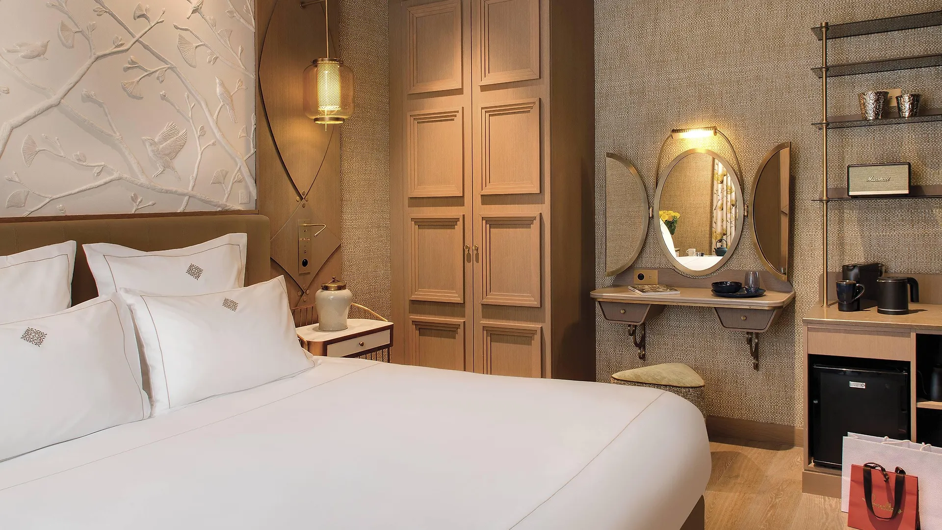La Demeure Montaigne Hotel Paris