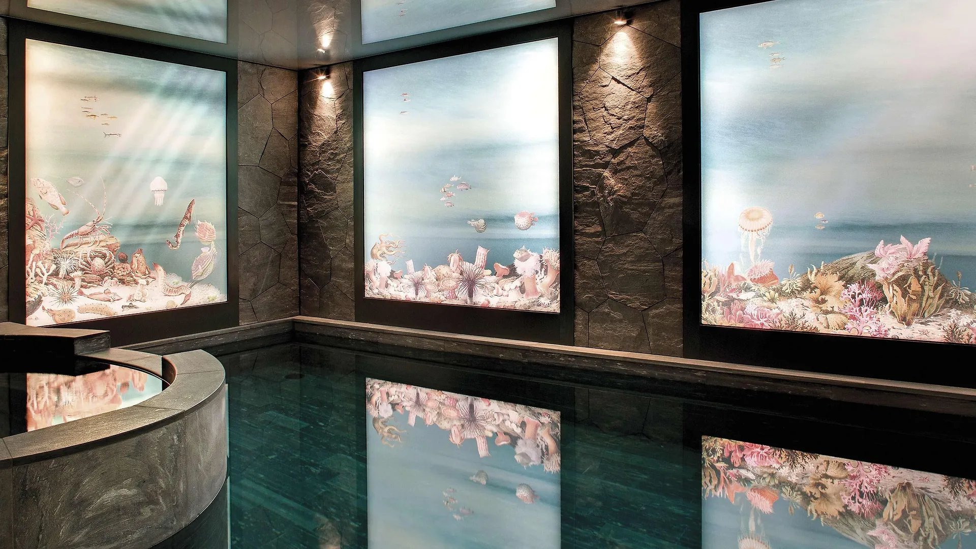 La Demeure Montaigne Hotel Paris
