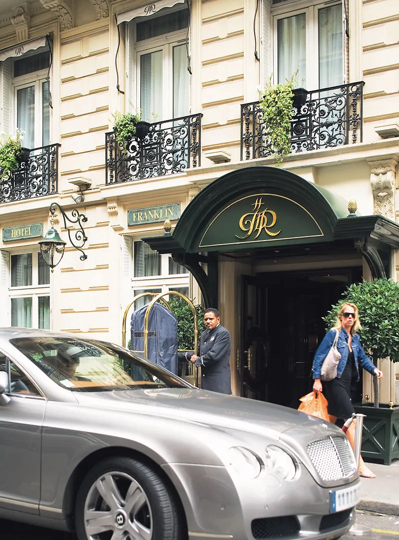 Hotel La Demeure Montaigne Parigi